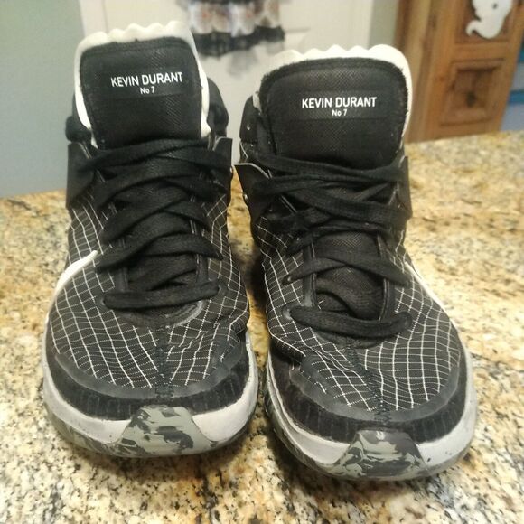 Size 8.5 - Nike KD 13 Oreo 2020 - CI9948-004 Basketball Walking - Picture 5 of 12